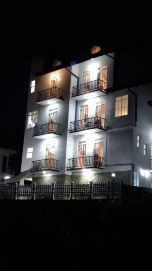 Regal Rose Luxury Holiday Apartments Nuwara Eliya Exterior photo