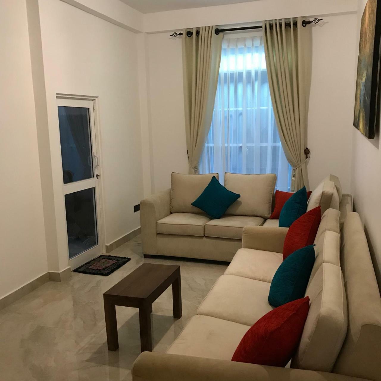 Regal Rose Luxury Holiday Apartments Nuwara Eliya Exterior photo